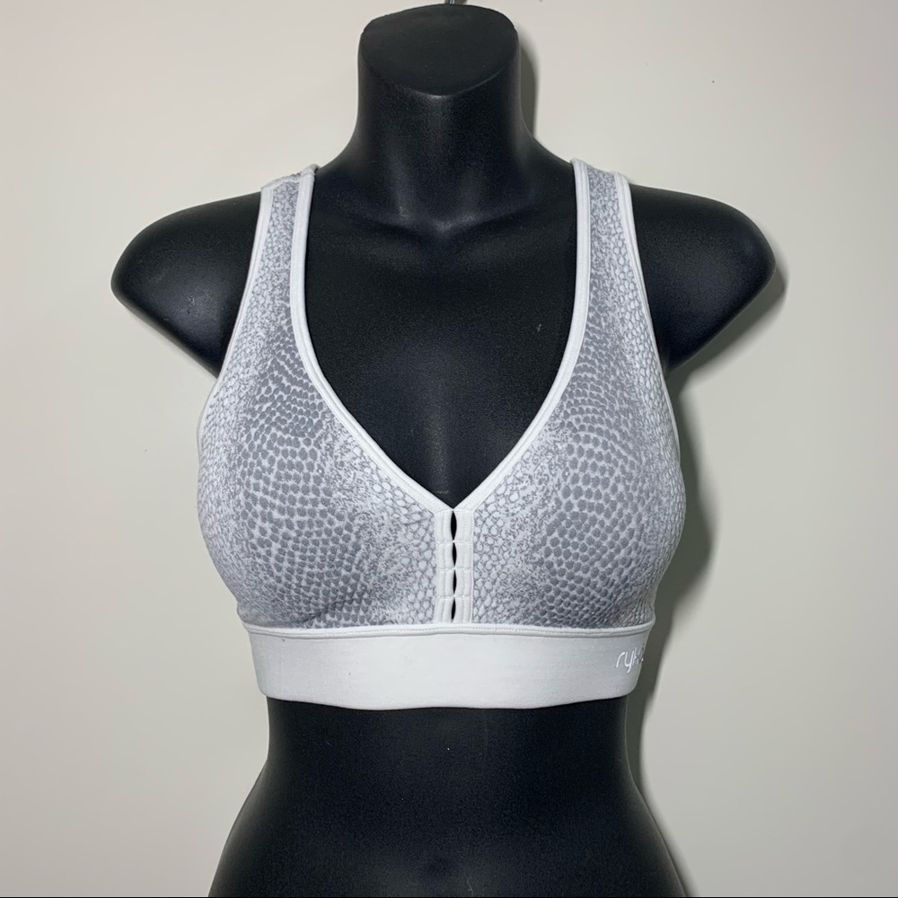 Rykä Small white snakeskin print active sports bra